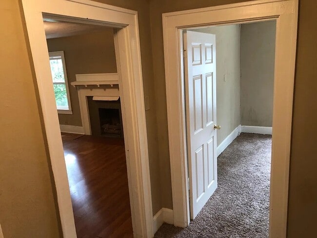 Building Photo - 419 Haynes St