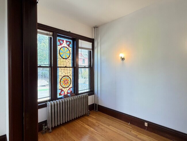 Building Photo - 29 Greene St