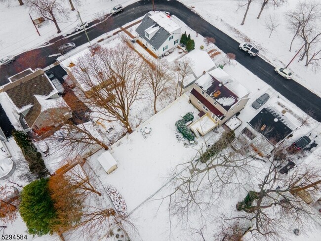 Building Photo - 26 Genevieve Ave