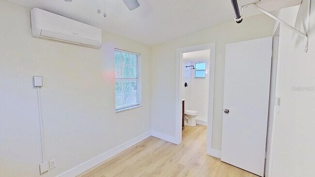 Building Photo - 5000 3rd Ave N