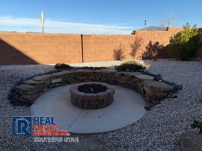 Building Photo - Beautiful Santa Clara Home