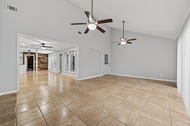 Building Photo - 6102 Crakston St