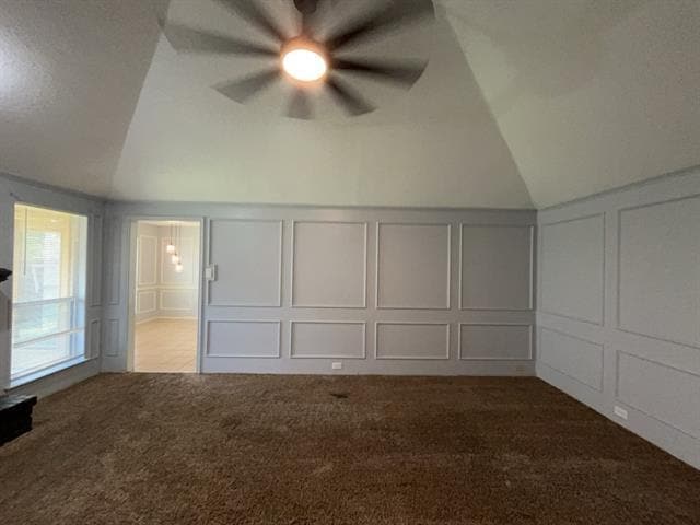 Building Photo - 818 Summit Dr