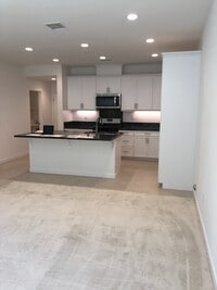 Building Photo - West Creek - 3 bedroom, 2.5 bath Townhome!