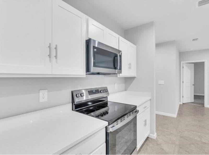 Building Photo - 814 172nd Ct E