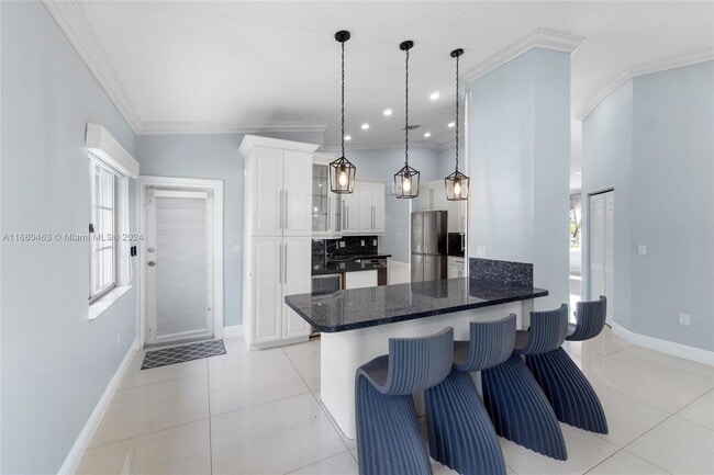 Building Photo - Winged Foot Drive, Hialeah, FL 33015 - 4 BR 3 BA house