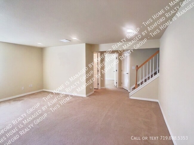 Building Photo - 9931 Red Sage Dr