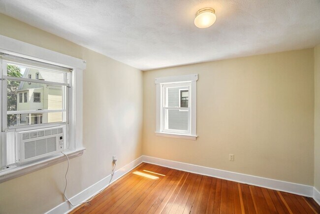 Building Photo - 55 Prichard Ave