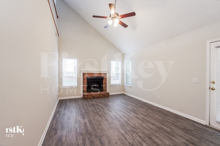 Building Photo - 7031 Reedy Creek Rd
