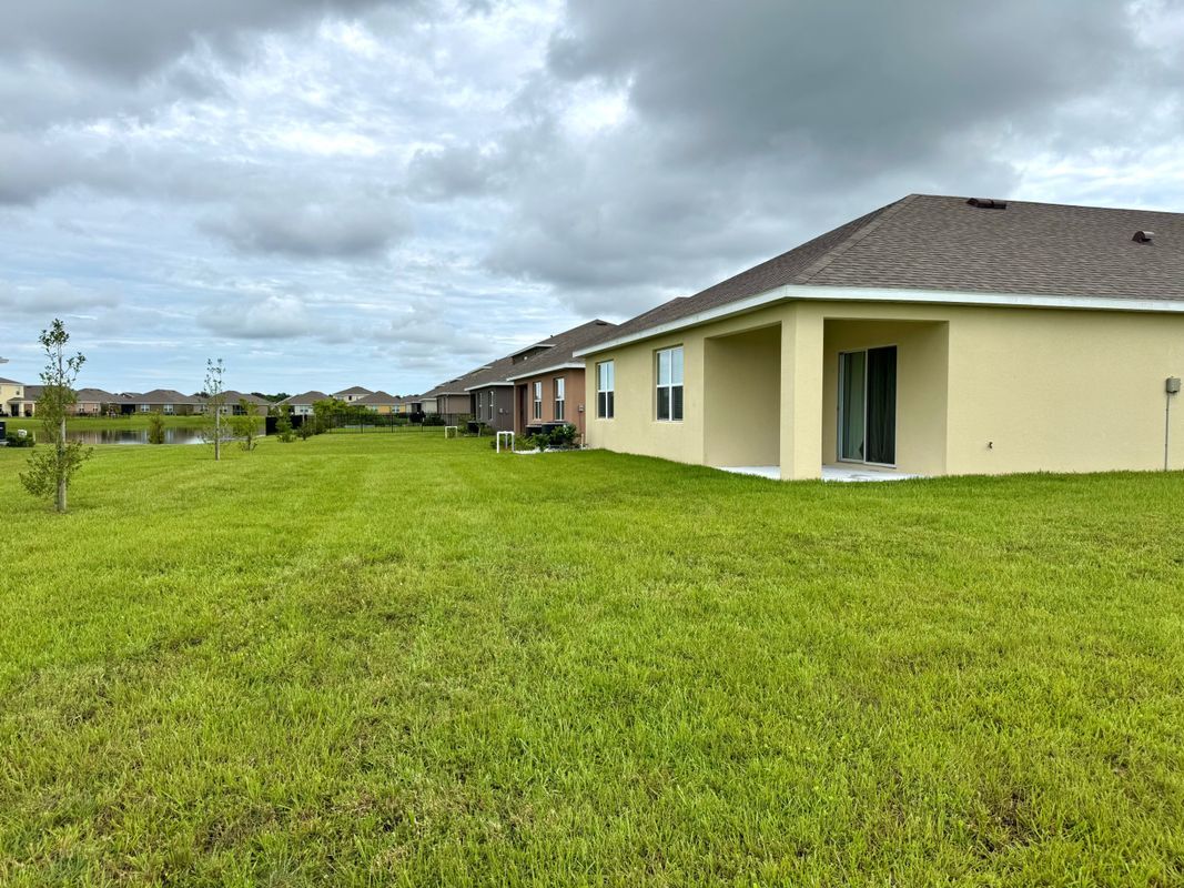 Building Photo - 946 Dugan CIR SE