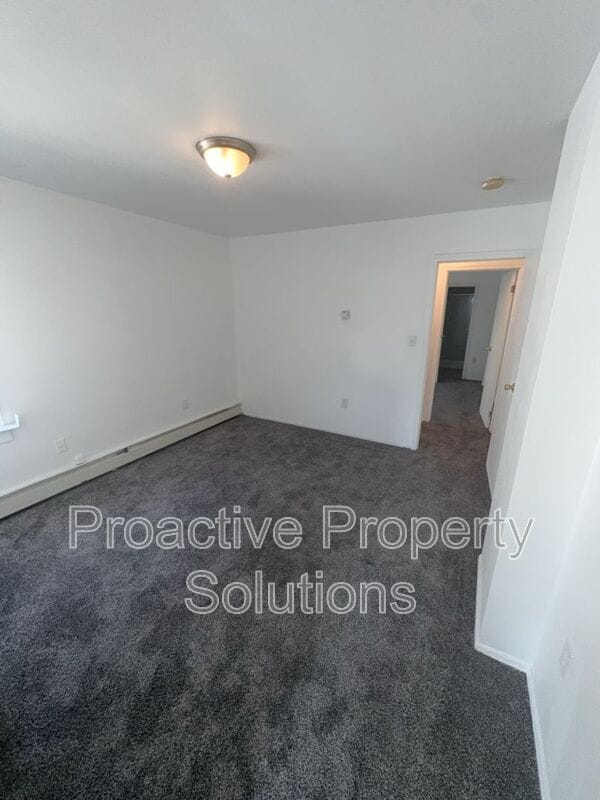 Building Photo - 415-417 17th Ave