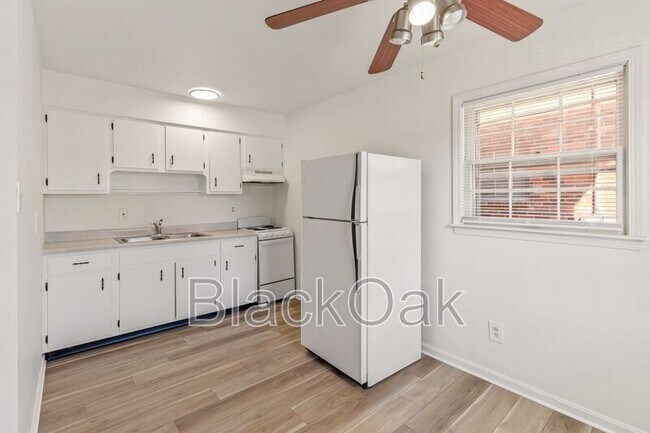 Building Photo - 4205 Foreman Ln
