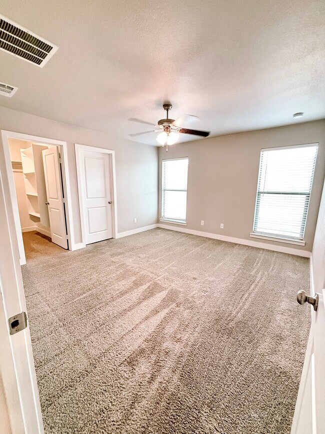 Building Photo - 9208 Ratliff Rdg