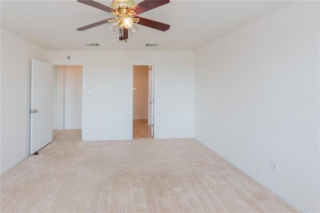 Building Photo - 232 Brandons Way
