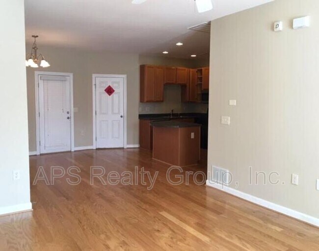 Building Photo - 378 Summergate Dr