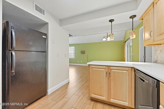 Building Photo - 8542 Goldeneye Ln