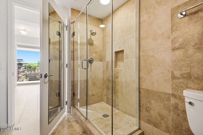 Building Photo - 7131 E Rancho Vista Dr