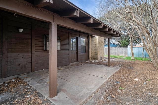 Building Photo - 3021 Pinewood Dr