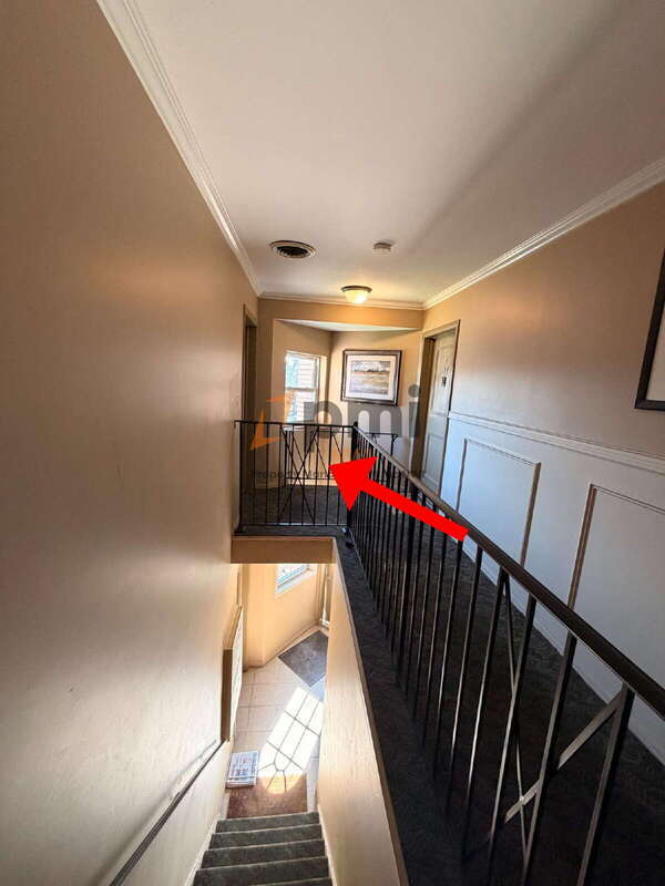 Building Photo - 105 Harrington Ave