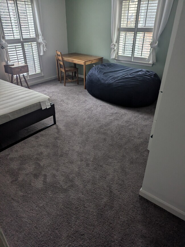 Building Photo - 1116 Santa Fe Station