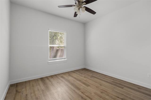 Building Photo - 820 Dubois St