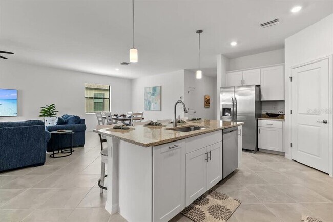 Building Photo - 1638 Saddlewood Cir