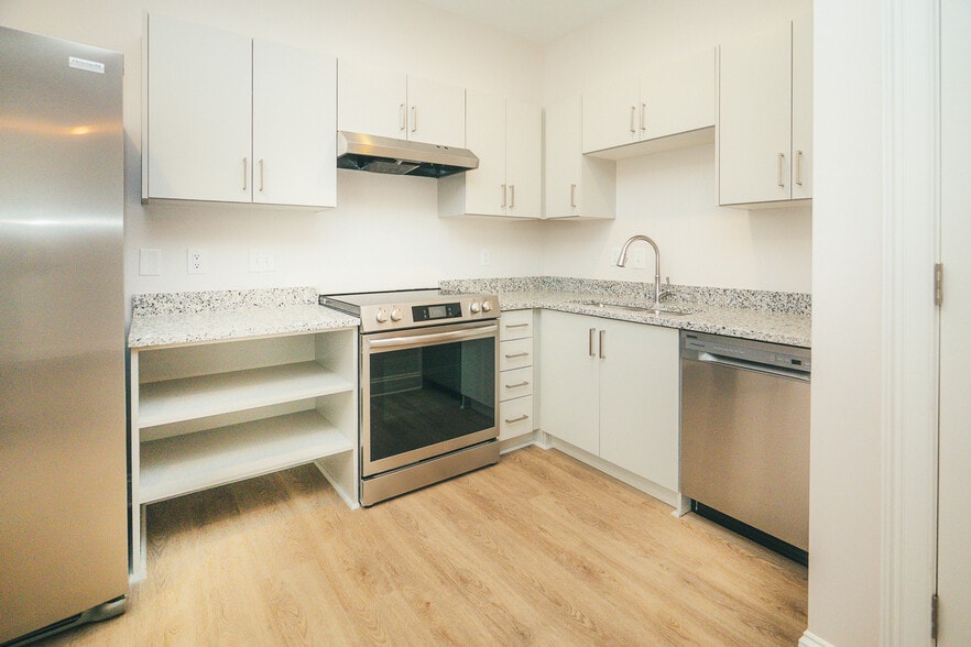 Building Photo - La Vida Apartments