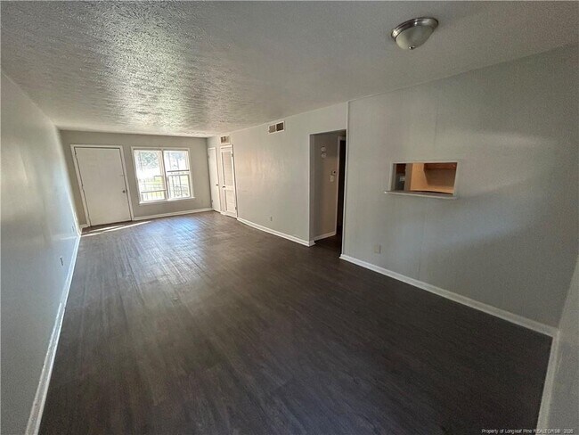 Building Photo - 3212 Tallywood Dr