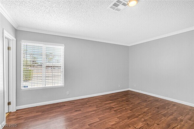 Building Photo - 6447 Newville Ave