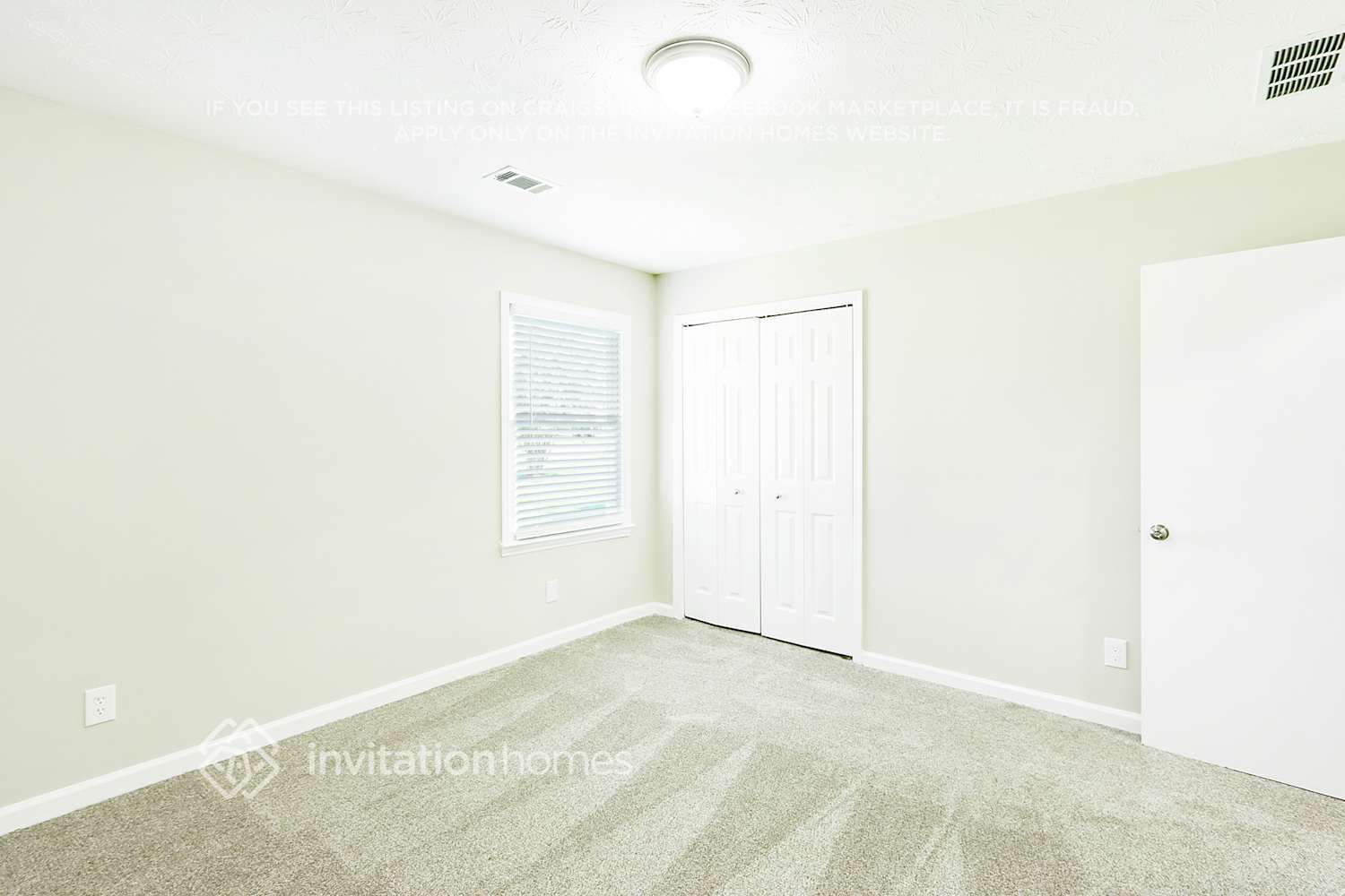 Building Photo - 65 Salem Meadow Dr