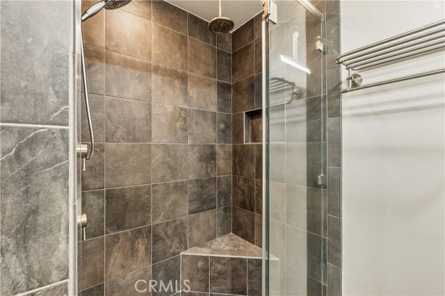 Building Photo - 828 Stevely Ave