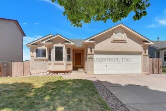 Building Photo - Beautiful 4 Bedroom House in Northeast Colorado Springs