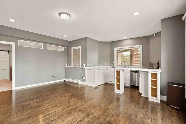 Building Photo - Exquisite Lookout Mountain Estate – Where ...