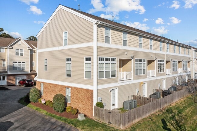 Building Photo - 4761 Beach Bay Ct