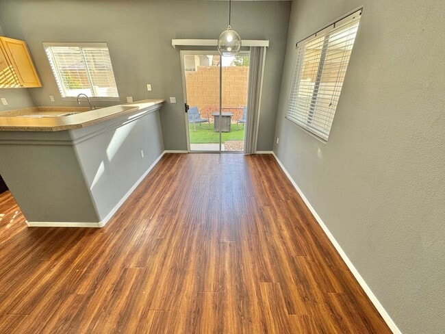 Building Photo - MOVE IN SPECIAL - BRIGHT 2-BEDROOM CONDO IN SOUTHWEST LAS VEGAS CONDO