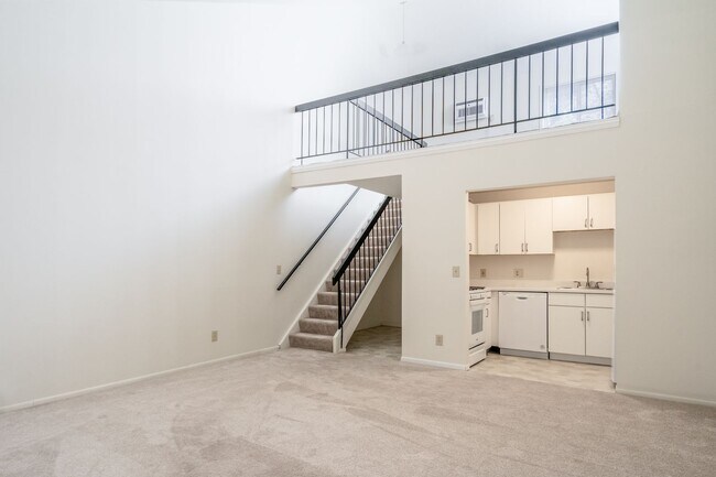 Interior Photo - Aspen Oaks