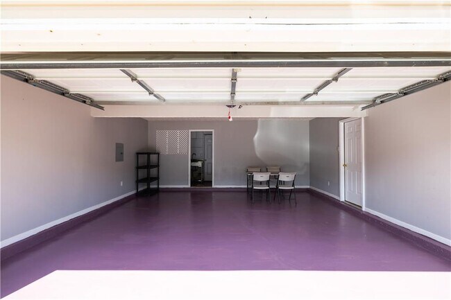 Building Photo - 599 Rivulett Ct