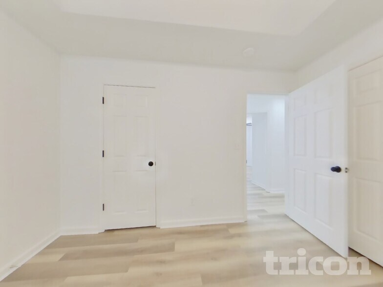 Building Photo - 2954 Lighthouse Ct
