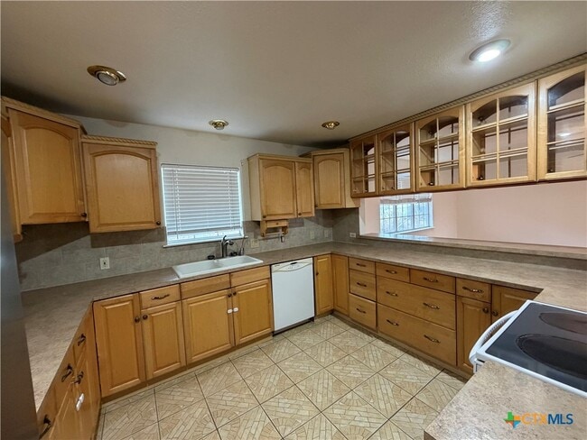 Building Photo - 200 Peggs Pl