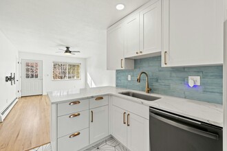 Building Photo - 2011 Woodburn St