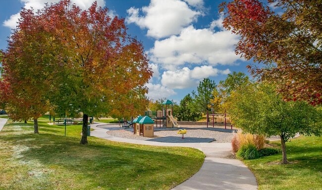 Building Photo - 282 Smith Cir