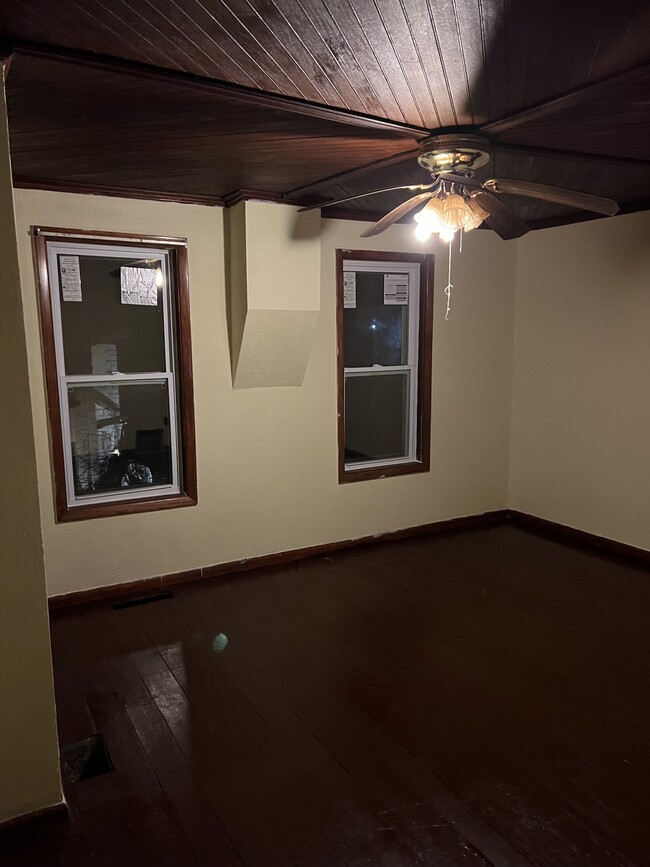 Downstairs bedroom #4 - 18835 Cussewago Ter