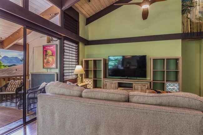 Building Photo - Kawaihau Sports Villa 2 bedroom, 2 bath fu...