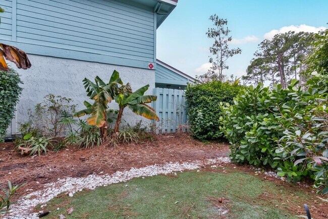 Building Photo - Update Condo in Ponde Vedra Beach
