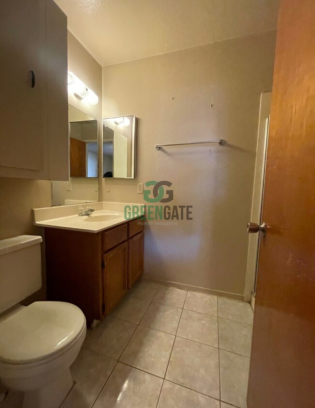 Building Photo - 1708 Castilla Way