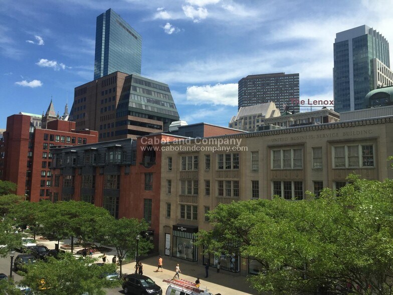 Building Photo - 209 Newbury St