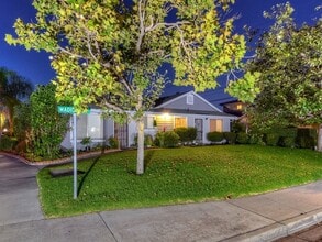 Building Photo - Midway Meadows