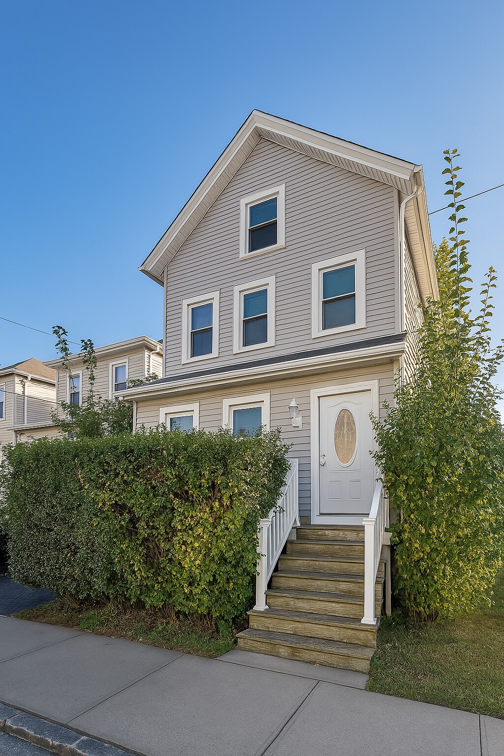 Building Photo - 13 Garwood Pl