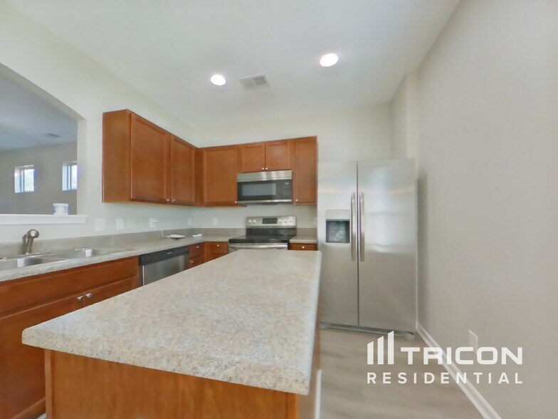 Building Photo - 19 Wesley Drew Ln