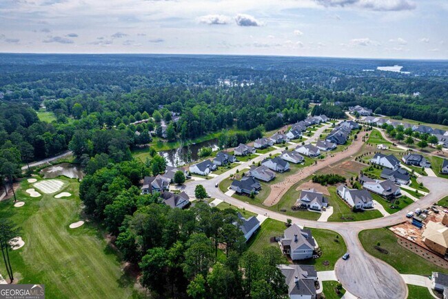 Building Photo - 1100 Hidden Hills Cir